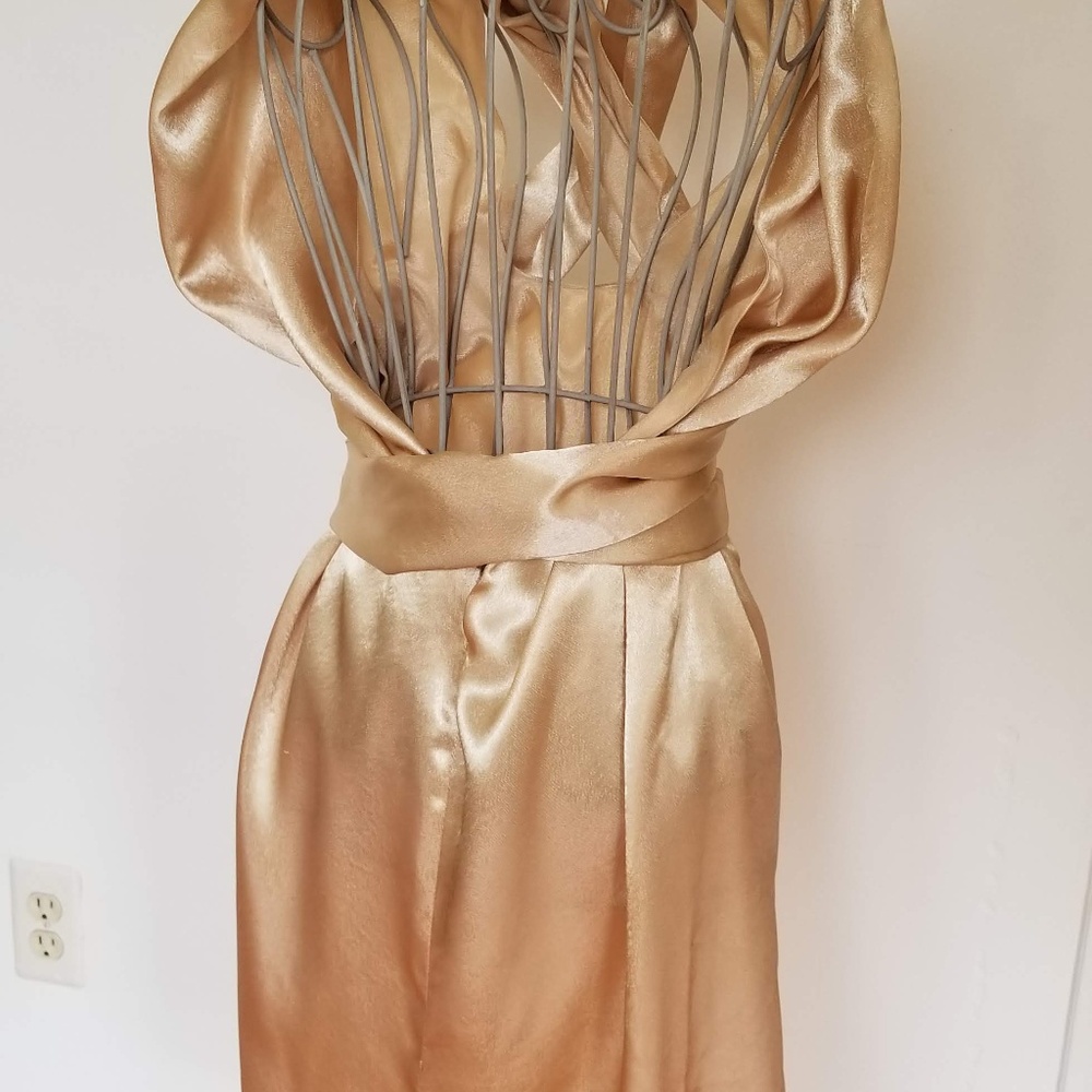 dress - Picture 6 of 8